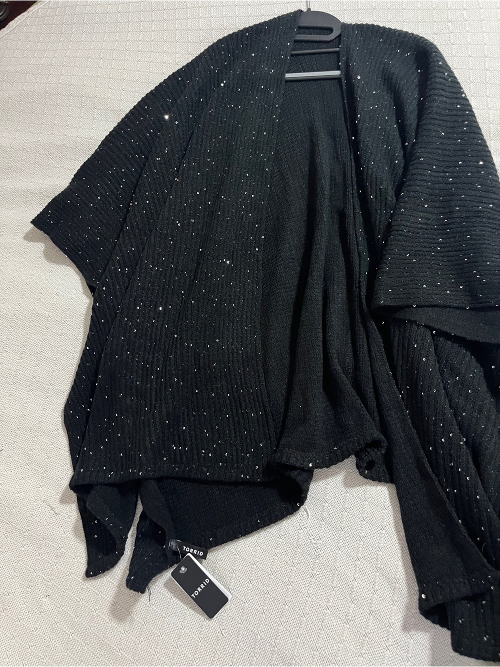 Women’s sweater overcoat warm black sparkly torrid one size shine knit poncho